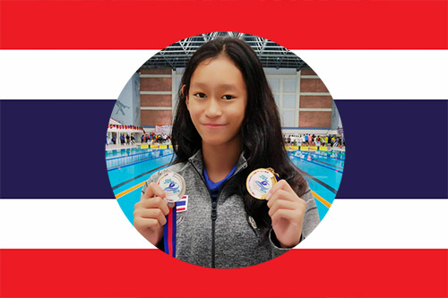 Best National swimmer Kamonluk with swim medals